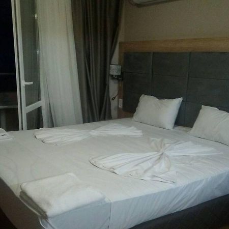 Arizona Del Mar Apartment Pomorie Bagian luar foto