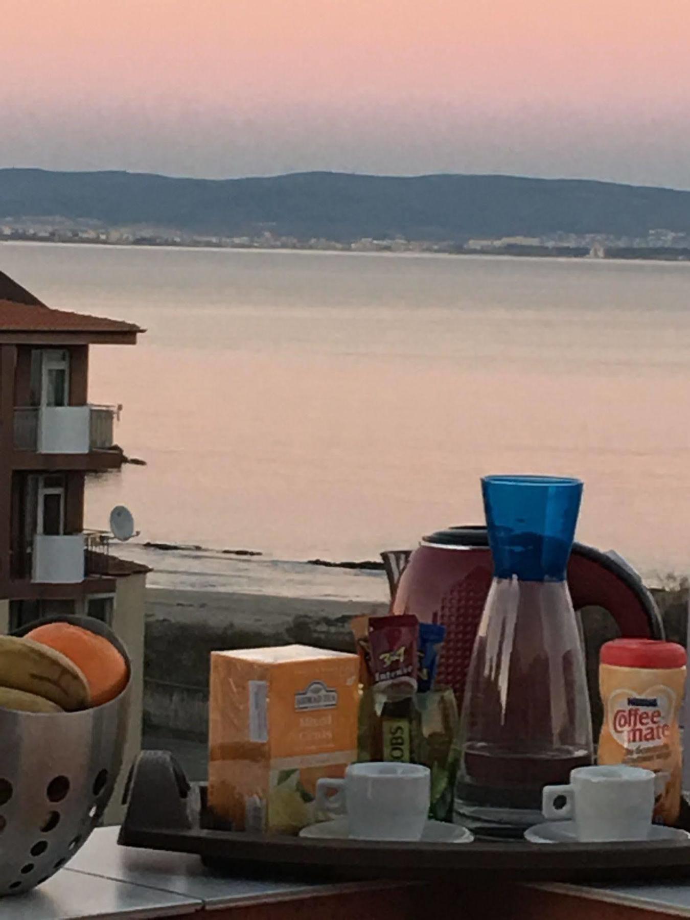 Arizona Del Mar Apartment Pomorie Bagian luar foto