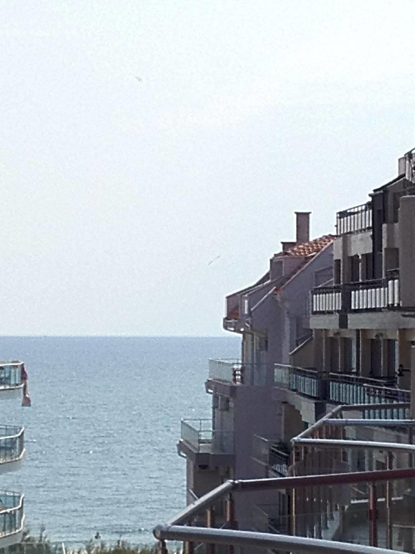Arizona Del Mar Apartment Pomorie Bagian luar foto
