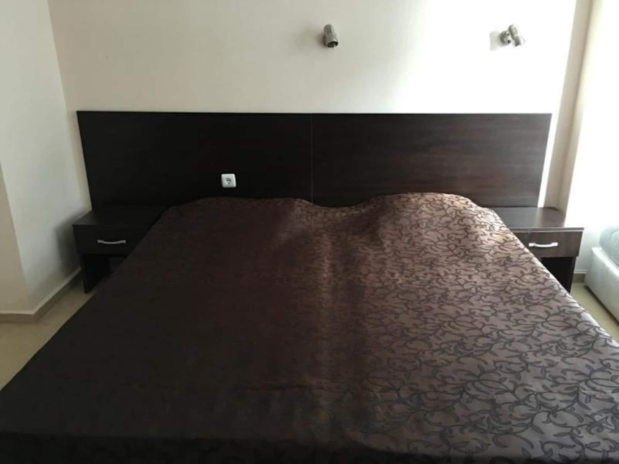 Arizona Del Mar Apartment Pomorie Bagian luar foto